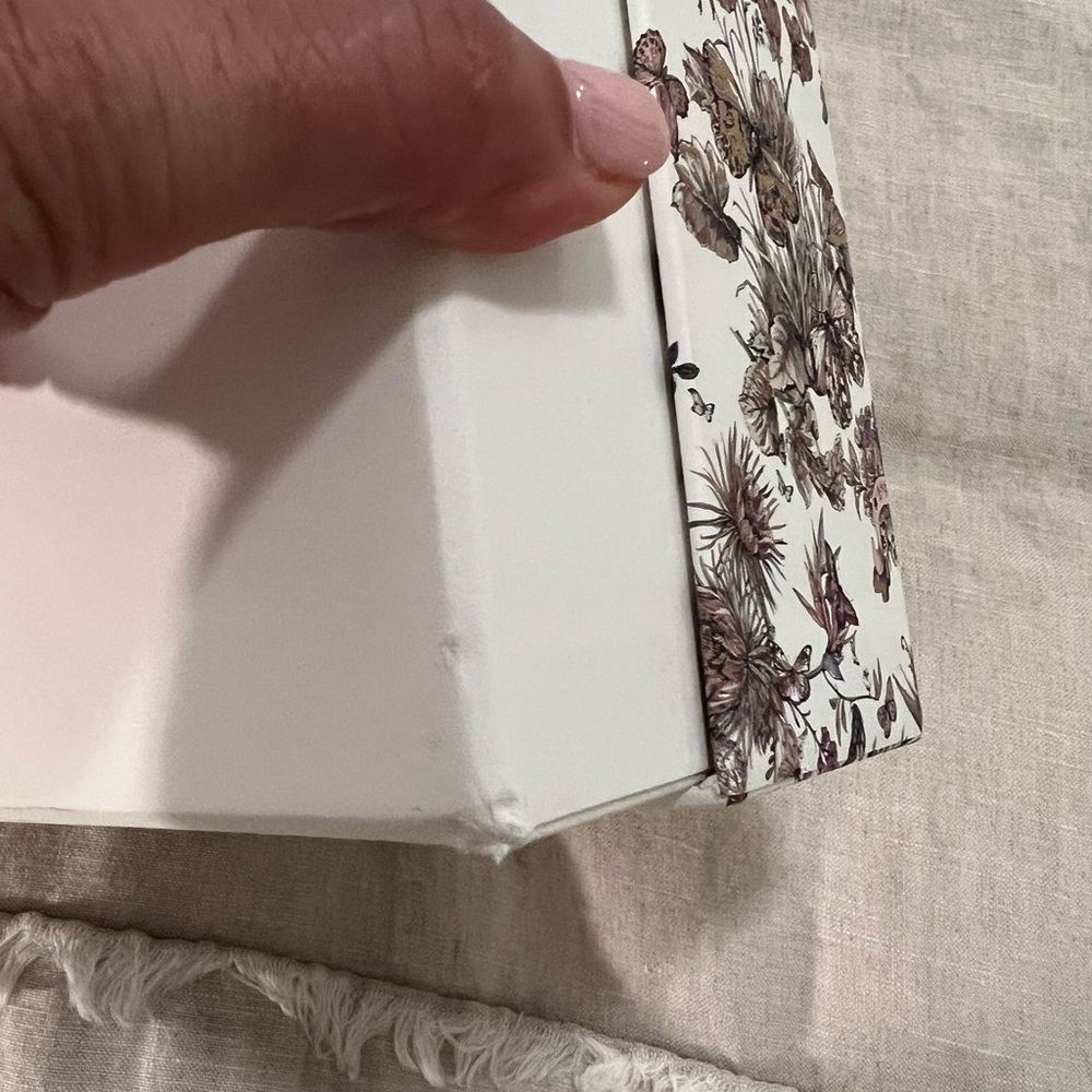 Authentic Dior Box - Picture 6 of 7